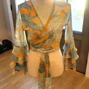 Goodnight Macaroon Wrap Top